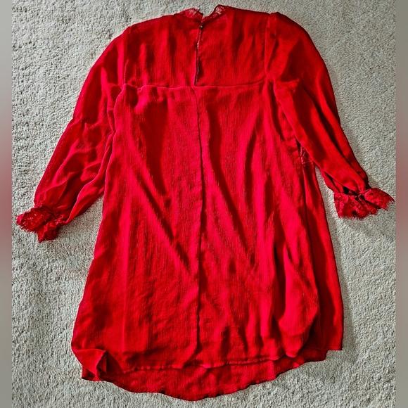 Lace Red Sheer Boxy Shaped Long Sleeved Floral Dress - Romantic Elegance - Picture 6 of 12